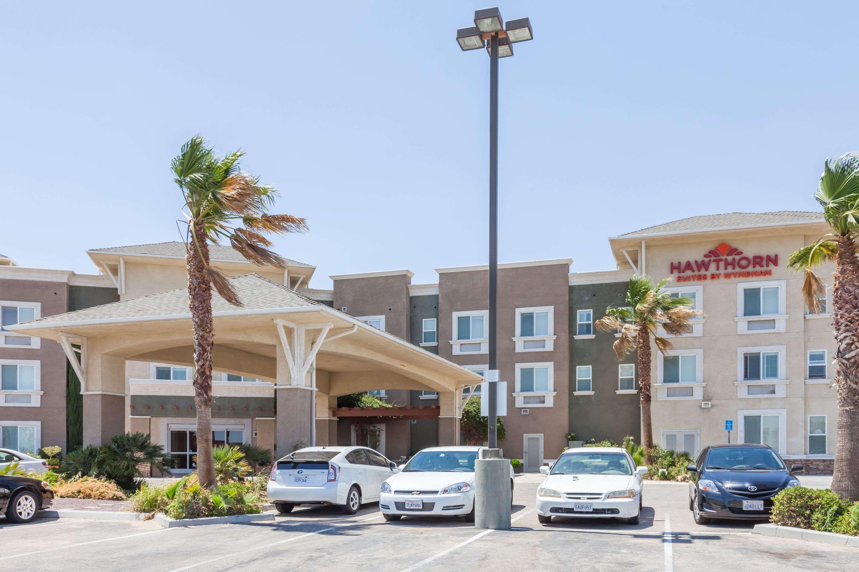 Hawthorn Suites Victorville Eksteriør billede