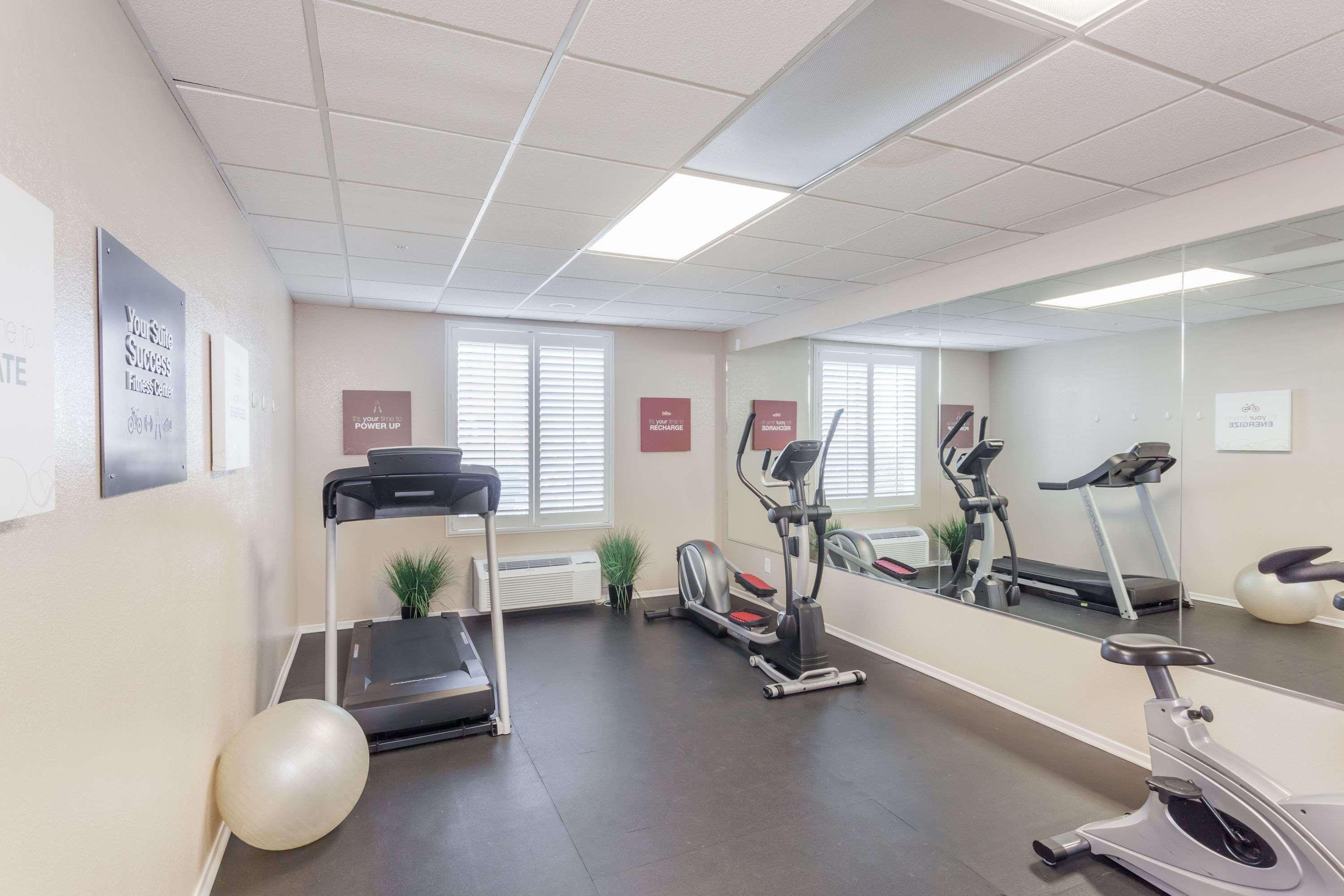 Hawthorn Suites Victorville Eksteriør billede