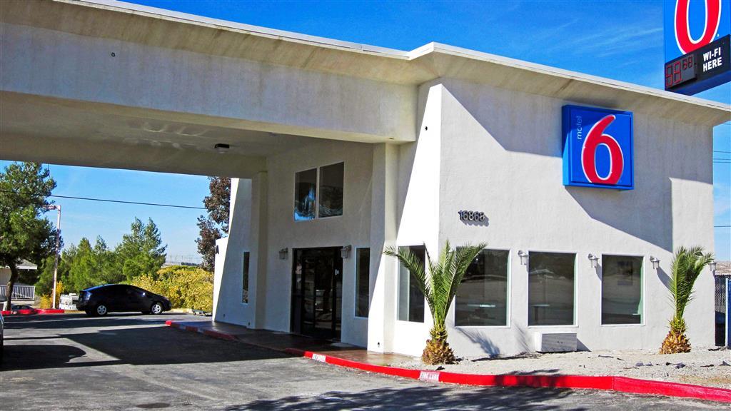 Hawthorn Suites Victorville Eksteriør billede