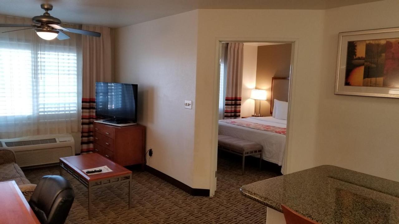 Hawthorn Suites Victorville Eksteriør billede
